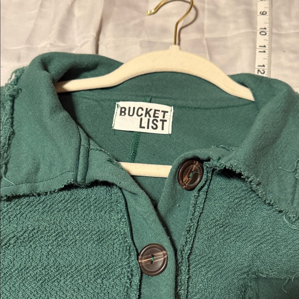 BUCKETLIST Green Oversized Button-Up Shirt - Picture 3 of 12